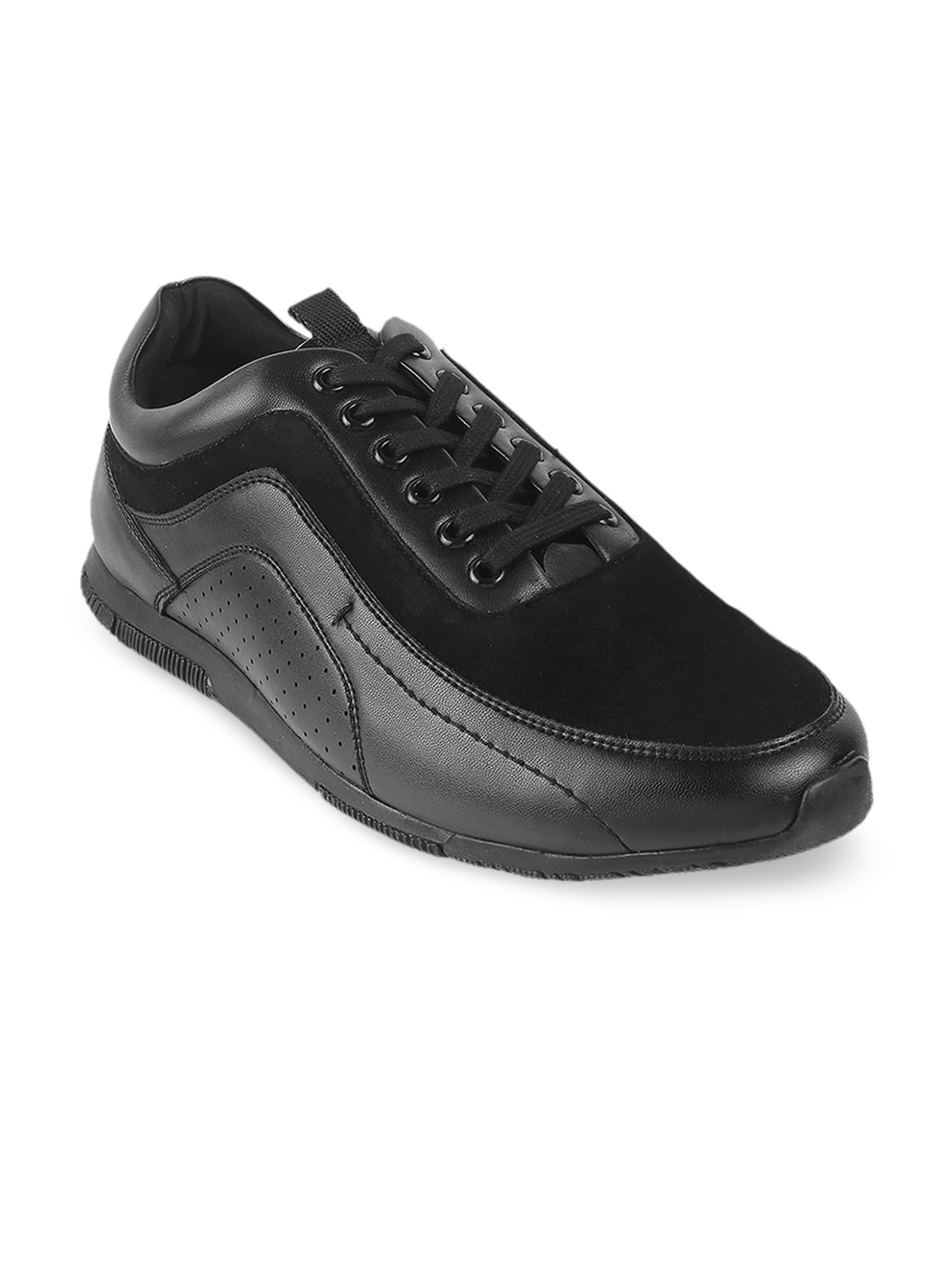

Mochi Men Black Solid Sneakers