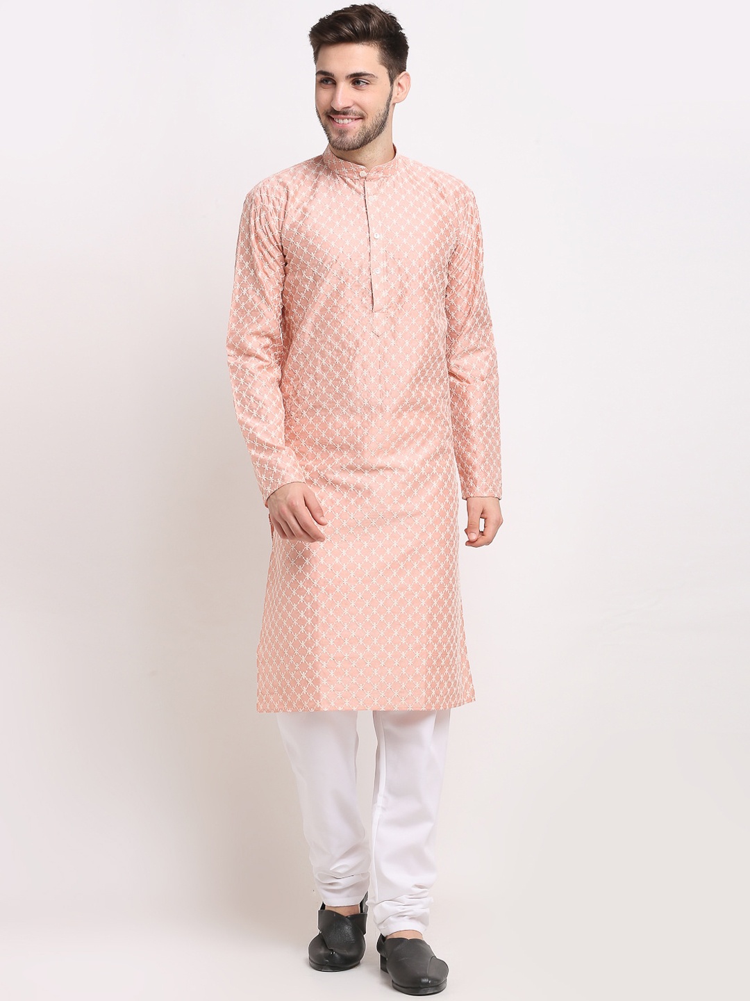 

Jompers Men Peach-Coloured Ethnic Motifs Embroidered Regular Dupion Silk Kurta with Churidar