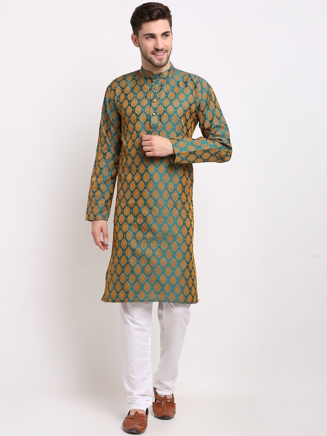 

Jompers Men Green & White Ethnic Motifs Woven Design Regular Kurta with Churidar