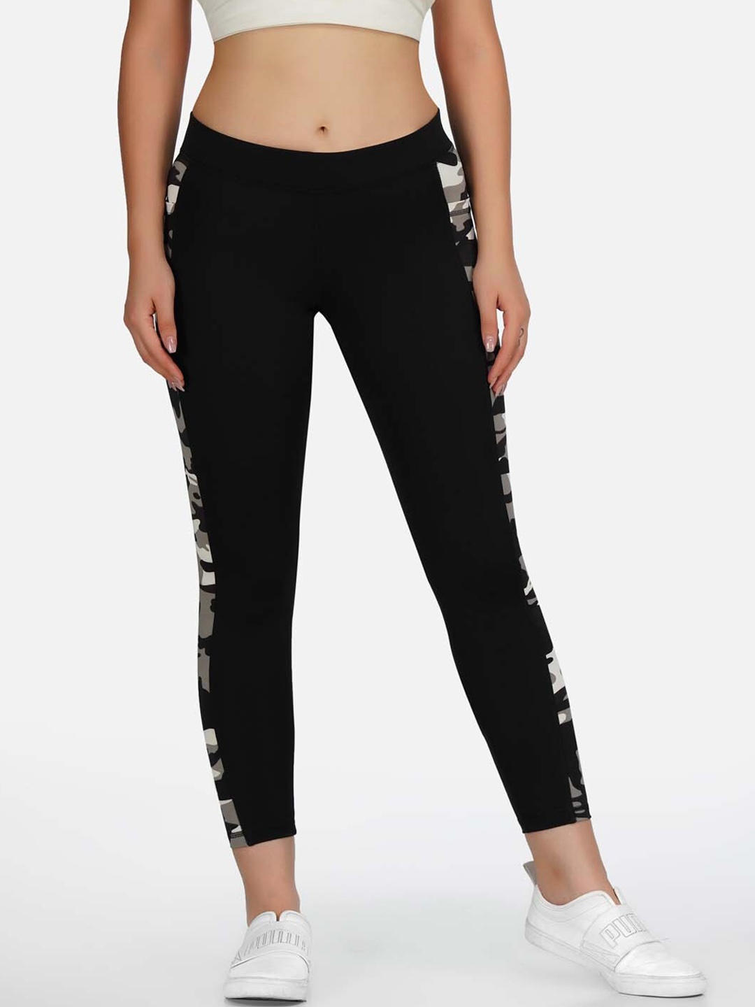 

NEU LOOK FASHION Women Black Printed Gym Tights