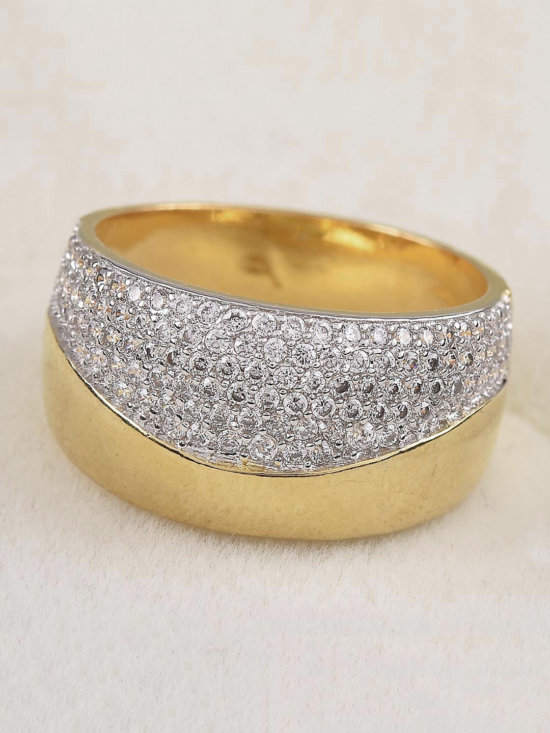 

Tistabene Gold-Plated & White Stone-Studded Contemporary Cluster Ring