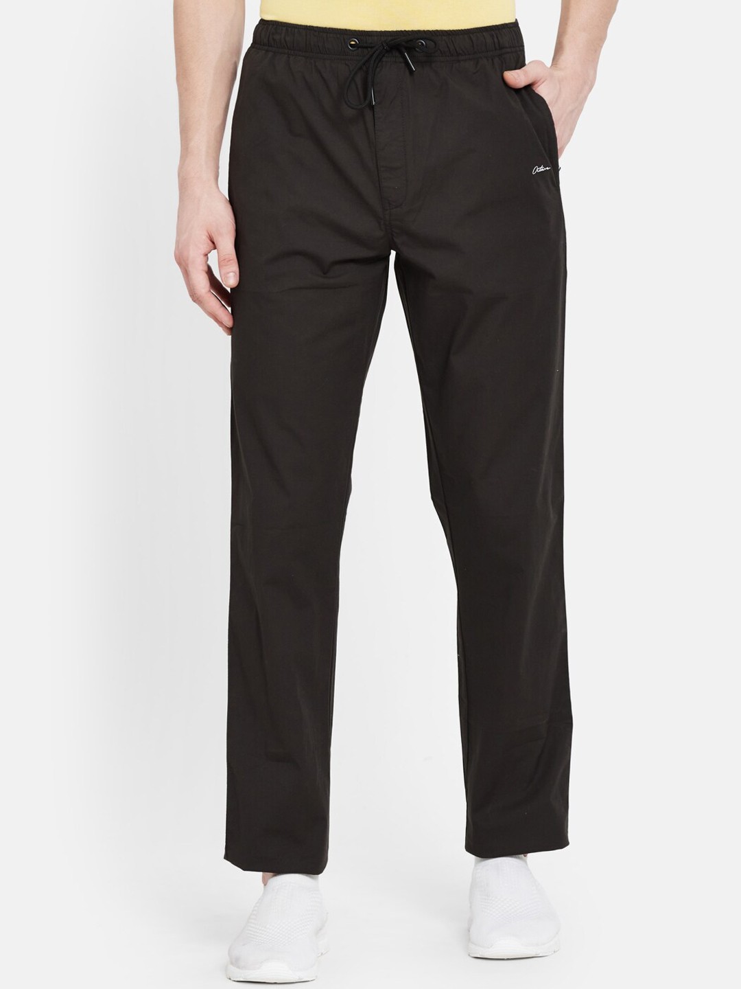 

Octave Men Olive Brown Solid Regular-Fit Track Pants