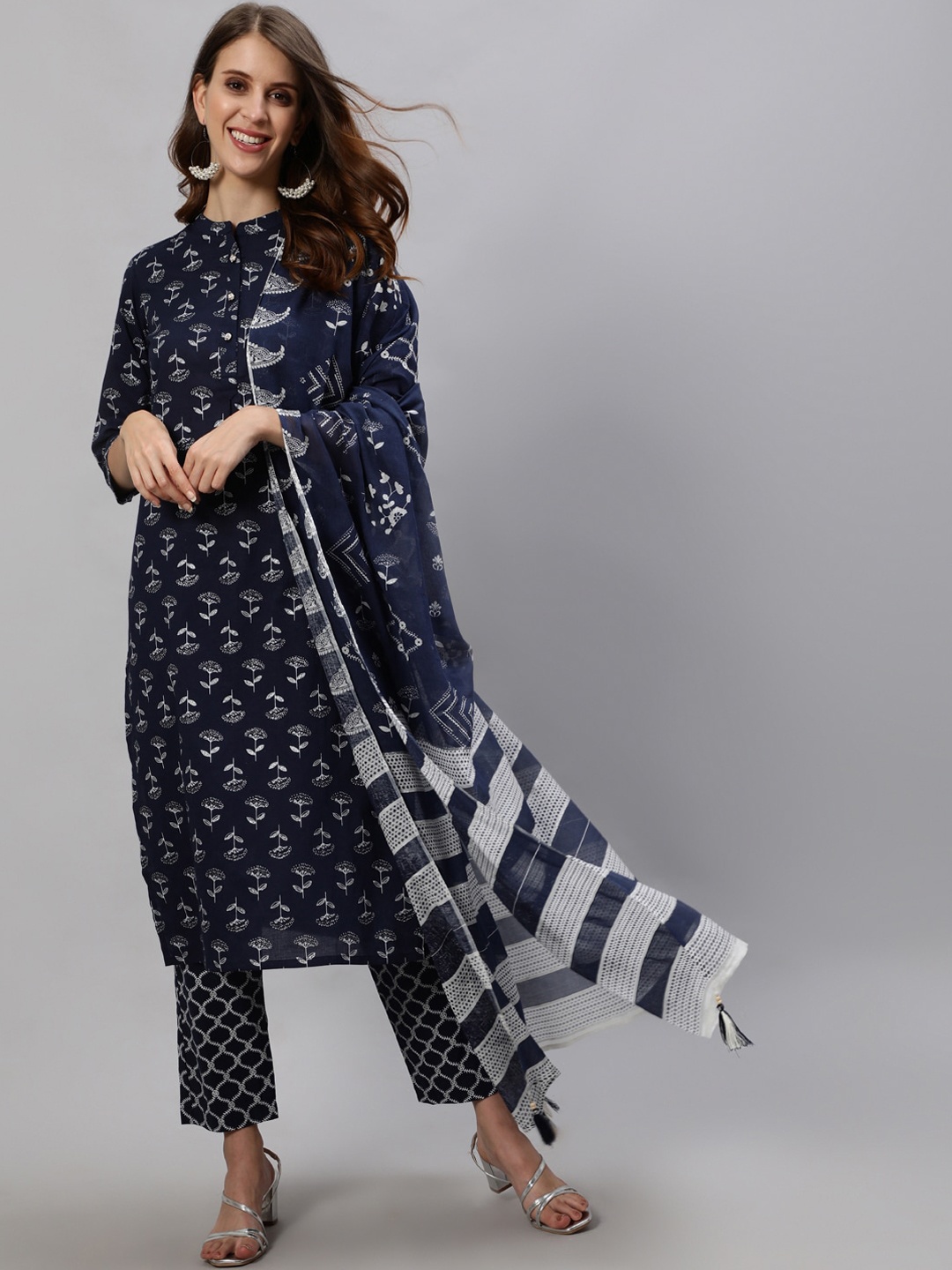 

Anubhutee Women Blue Printed Kurta with Trousers & Dupatta