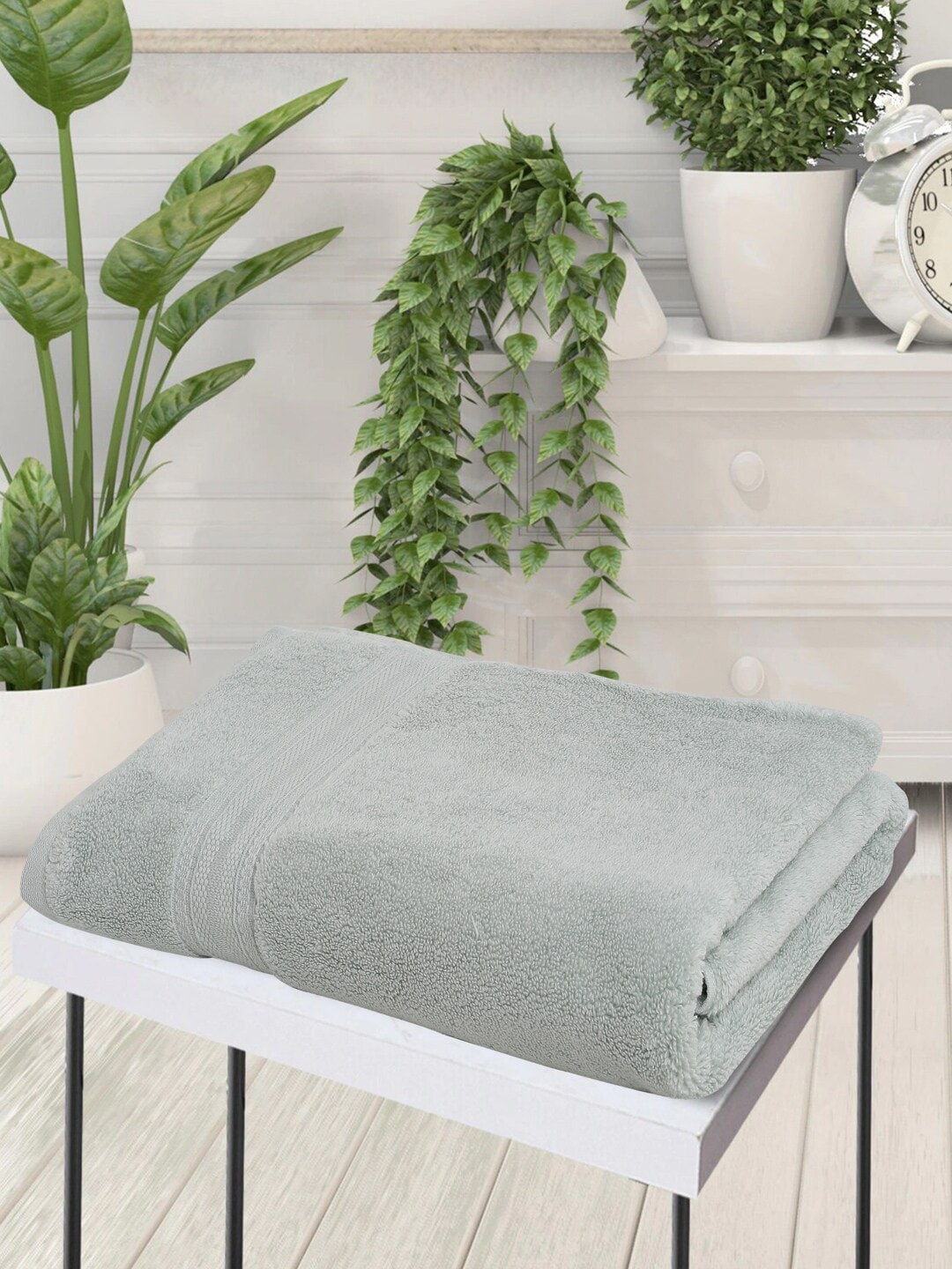 

Creeva Grey Cotton 500 GSM Bath Towel