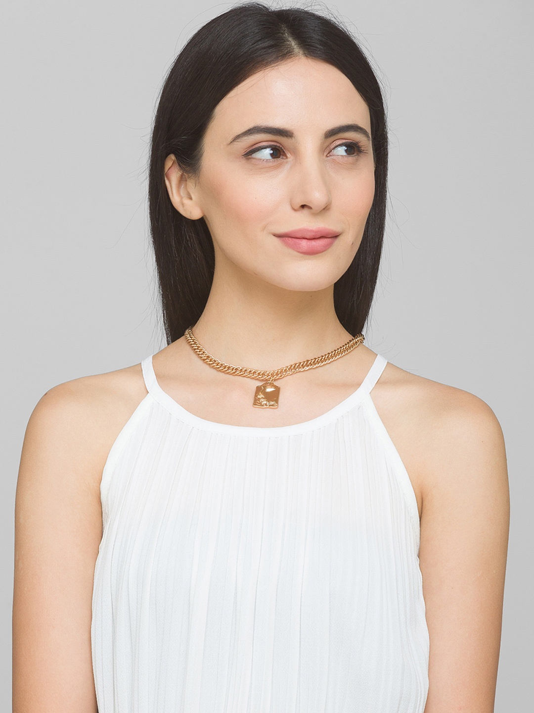 

Lilly & sparkle Women Gold-Toned & Plated Interlinked Necklace