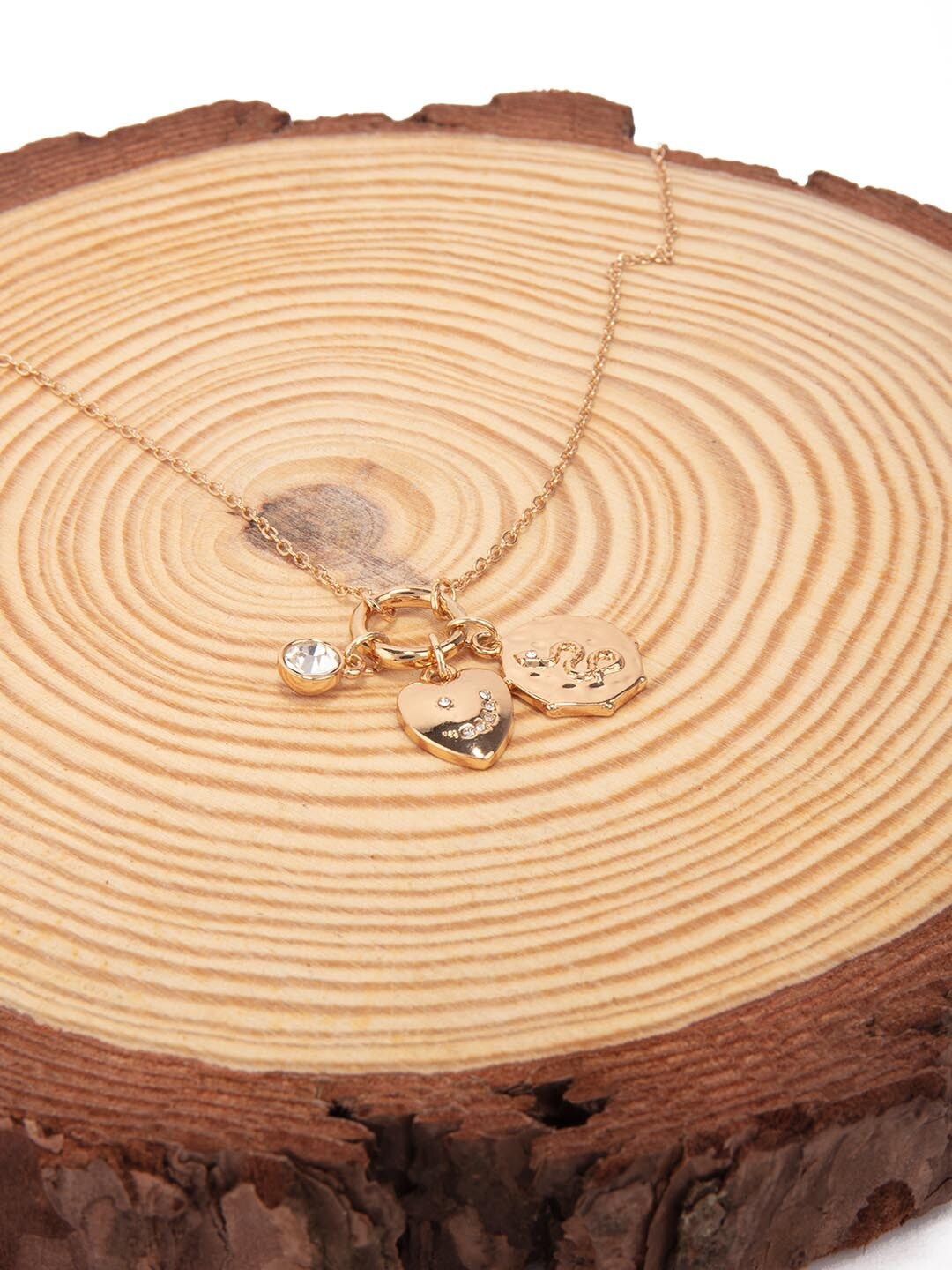 

Lilly & sparkle Woman Gold-Toned Necklace