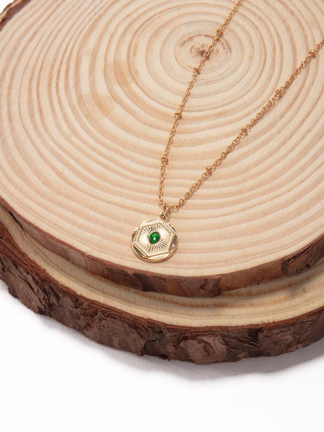 

Lilly & sparkle Woman Gold-Toned & Green Stone Necklace