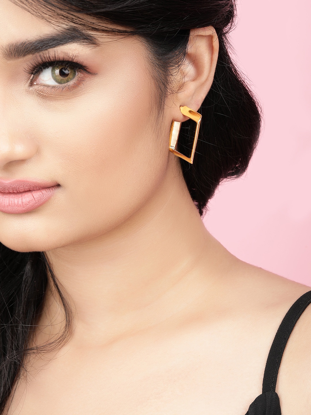 

TOKYO TALKIES X rubans FASHION ACCESSORIES Gold-Toned Contemporary Studs Earrings