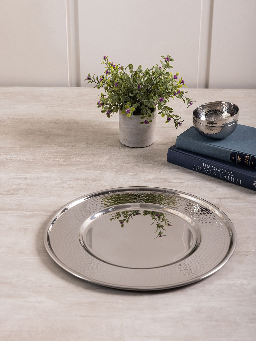 

Pure Home and Living Silver-Toned Hammered Round Bar Tray