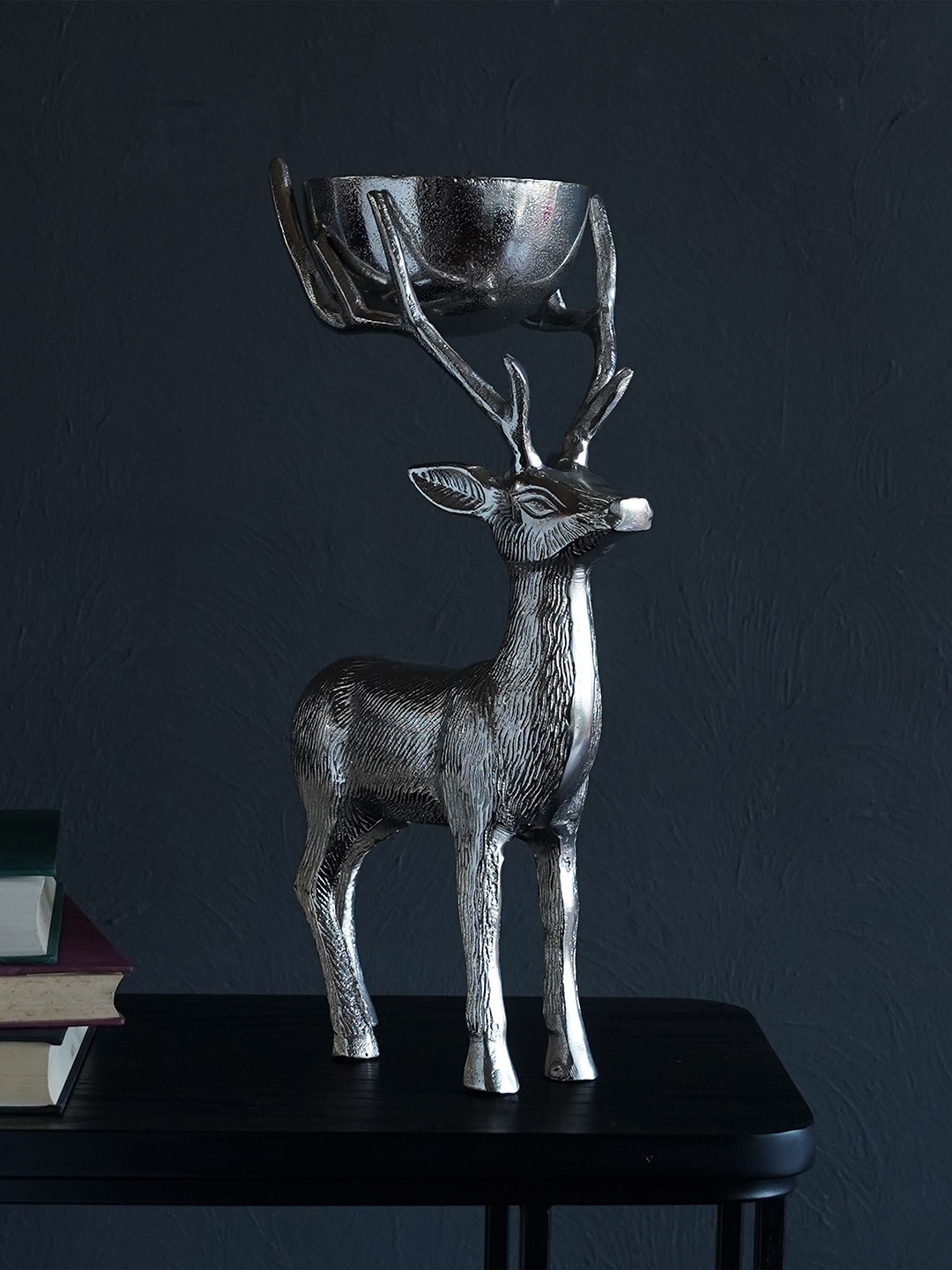 

Folkstorys Silver-Toned Metal Deer Sculpture Table Vase