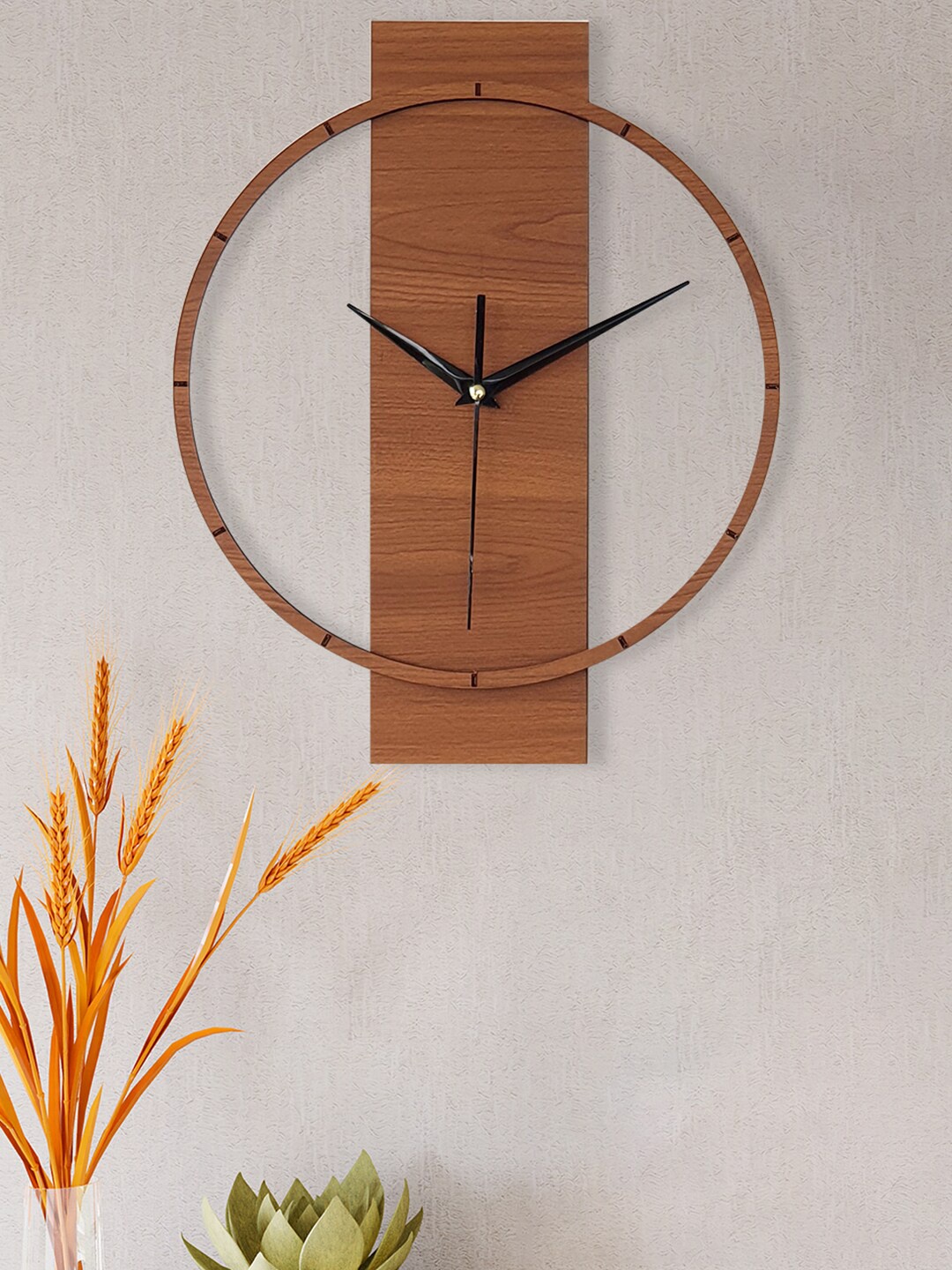 

Art Street Brown Contemporary Dual Shaped Wall Clock