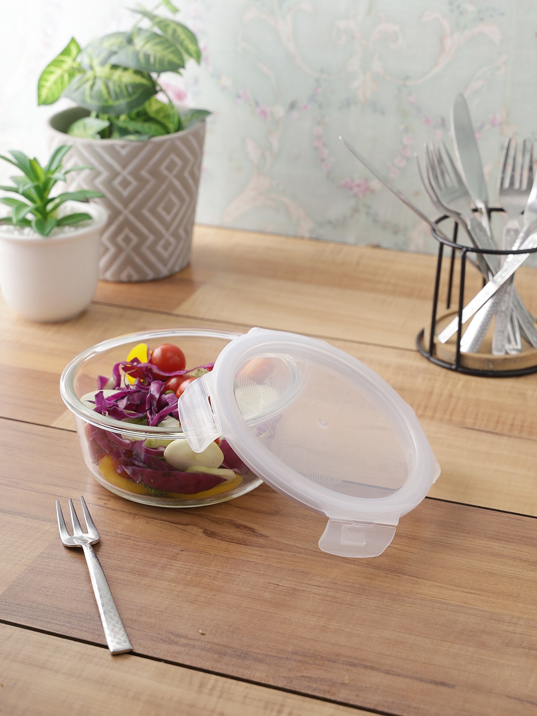 

Lock & Lock Transparent Oven Glass Round Airtight Food Storage Container 650ml