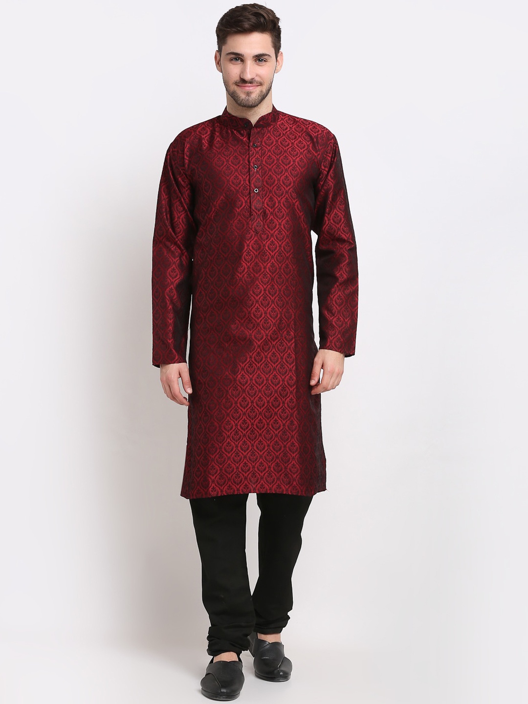 

Jompers Men Maroon Ethnic Motifs Embroidered Kurta with Churidar
