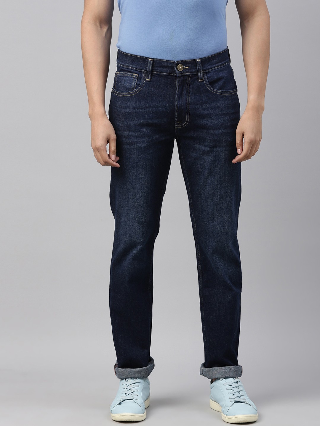

American Bull Men Blue Light Fade Jeans