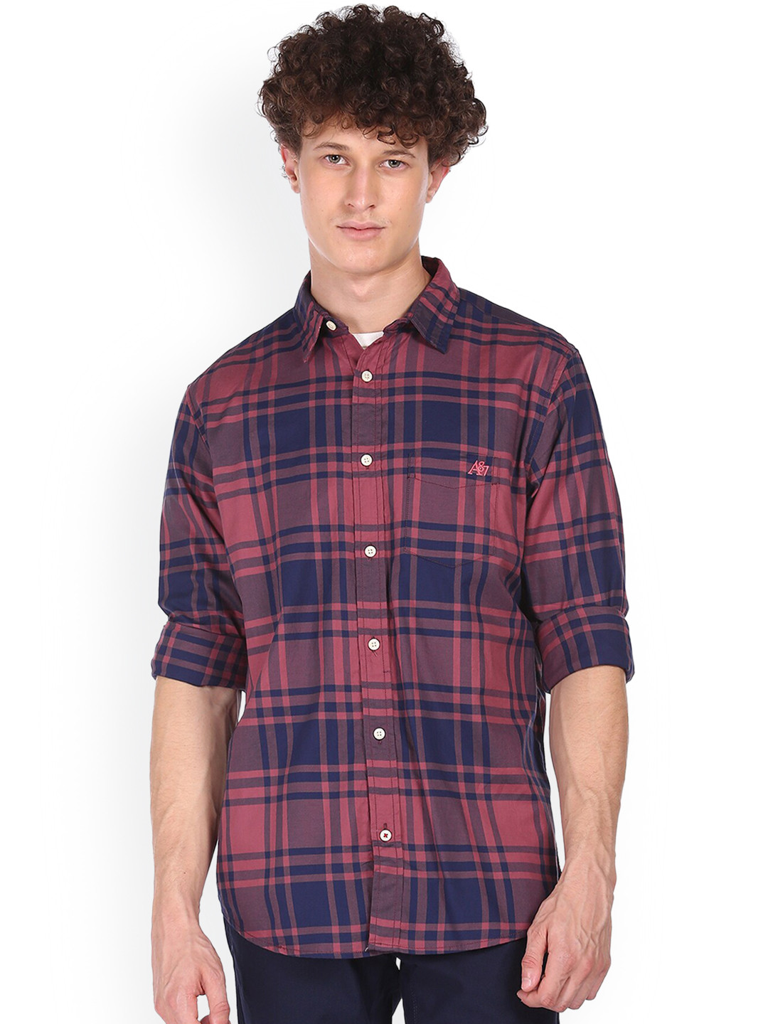

Aeropostale Men Pink & Navy Blue Opaque Checked Pure Cotton Casual Shirt