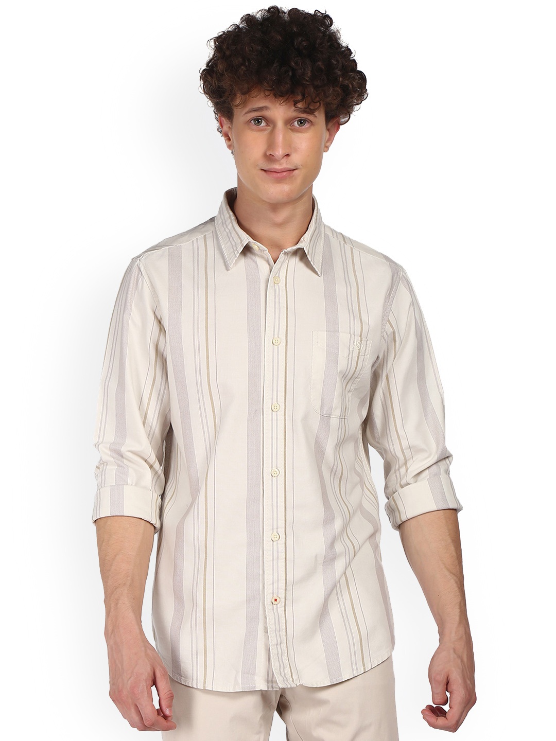 

Aeropostale Men Off White Opaque Striped Pure Cotton Casual Shirt