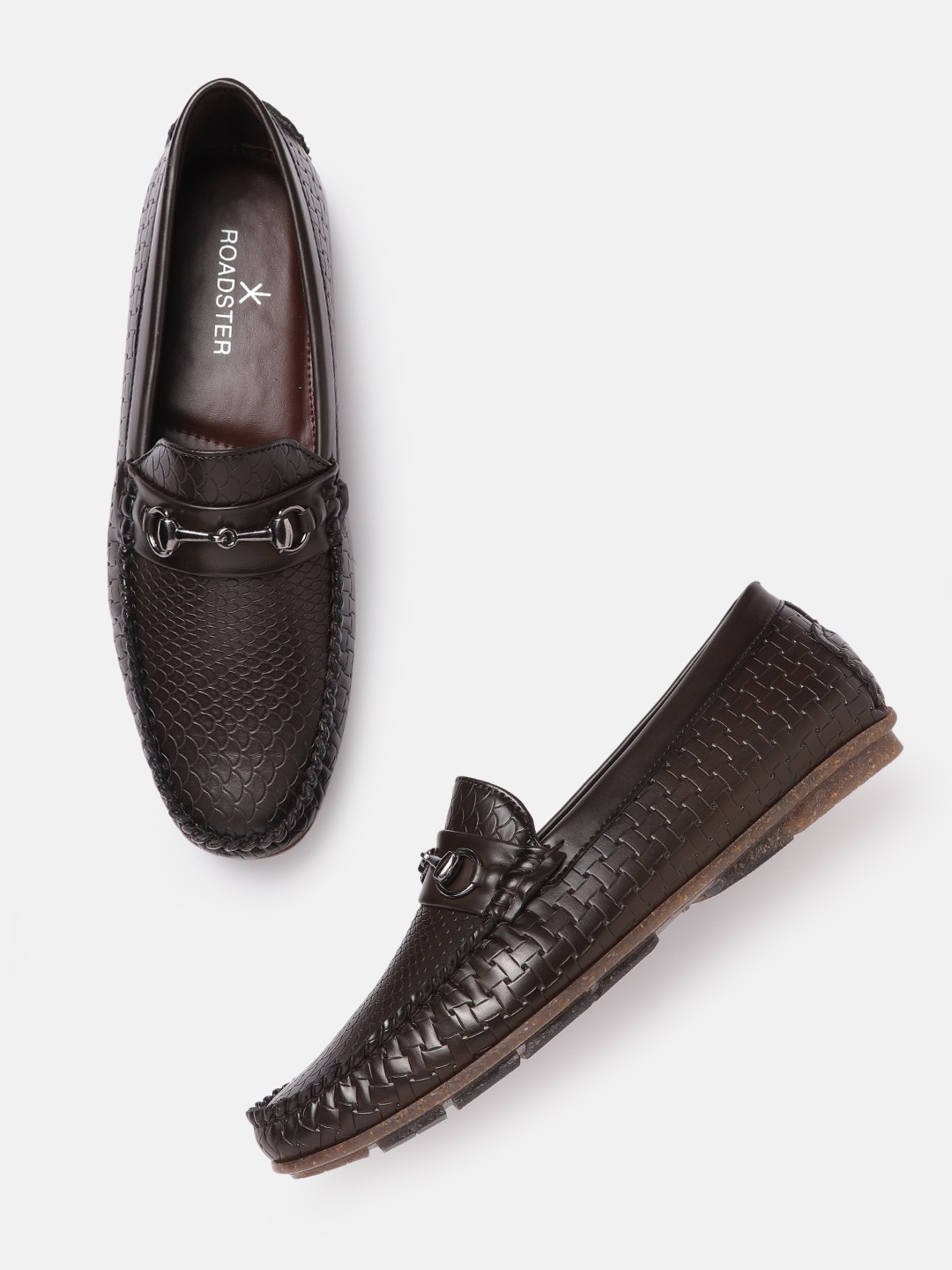

Roadster Men Coffee Brown Snakeskin & Basketweave Textured Horsebit Loafers