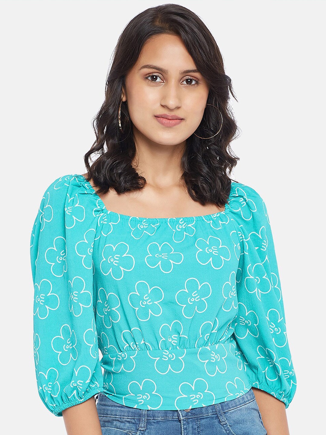 

People Blue & White Floral Blouson Top