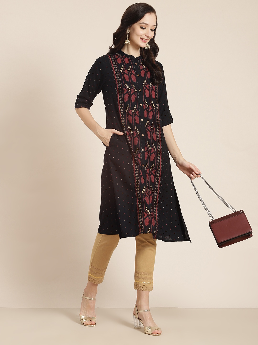 

Juniper Women Black & Gold-Toned Printed Indie Prints Liva Kurta