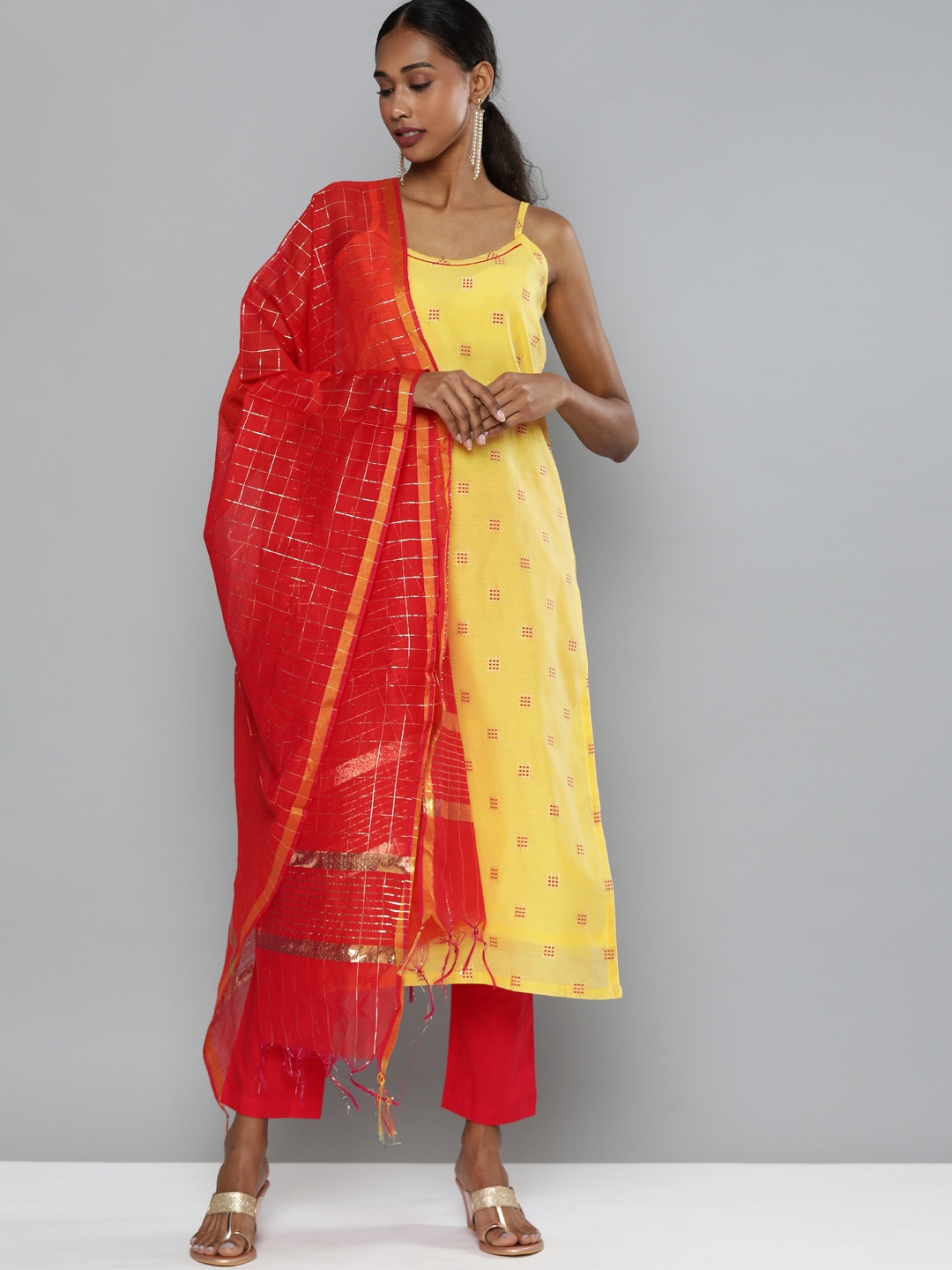 

Kvsfab Women Yellow Regular Chanderi Silk Kurti with Trousers & With Dupatta