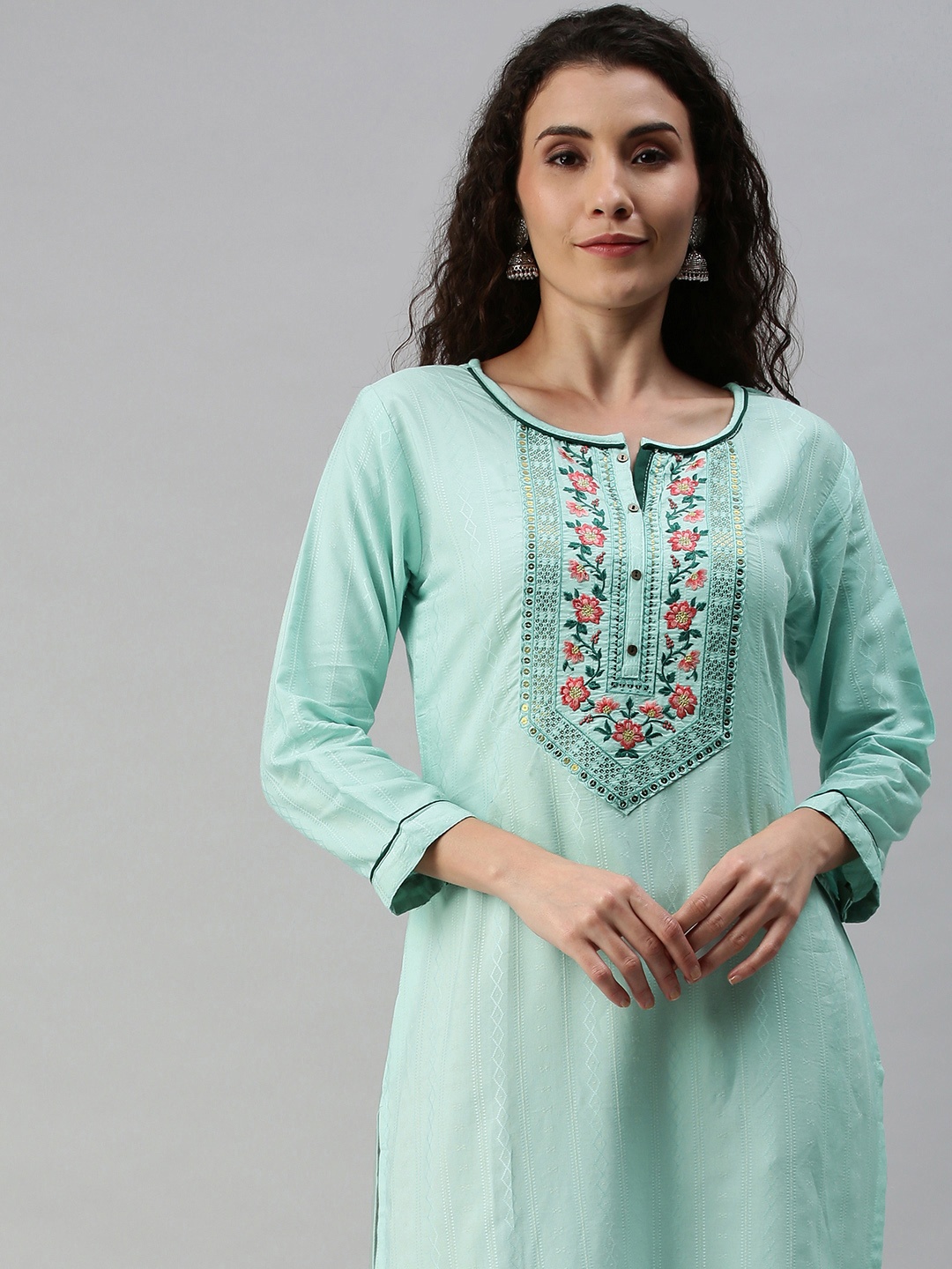

SheWill Women Blue Embroidered Thread Work Floral Dobby Kurta