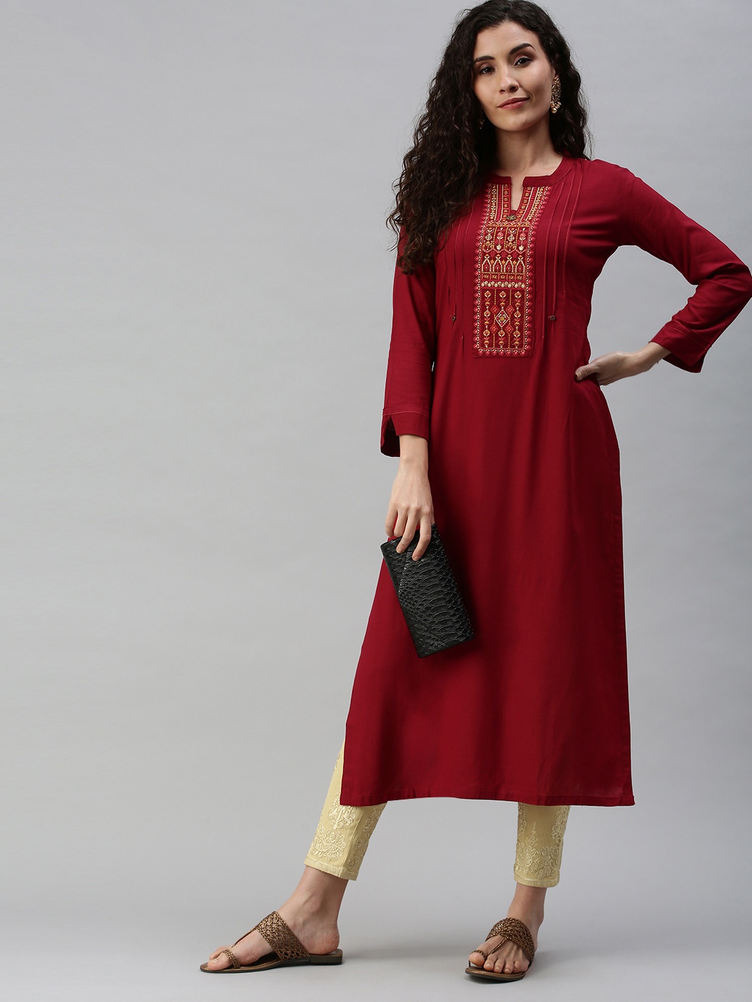 

SheWill Women Red Embroidered Thread Work Kurta