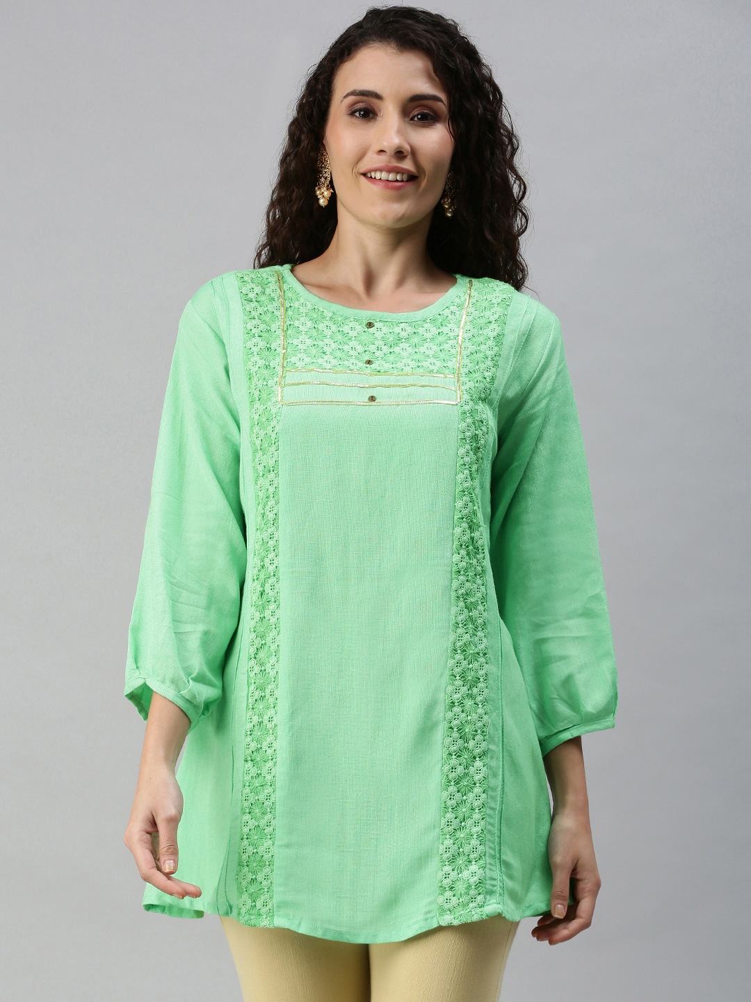 

SheWill Green Embroidered Tunic with Crochet Detailing