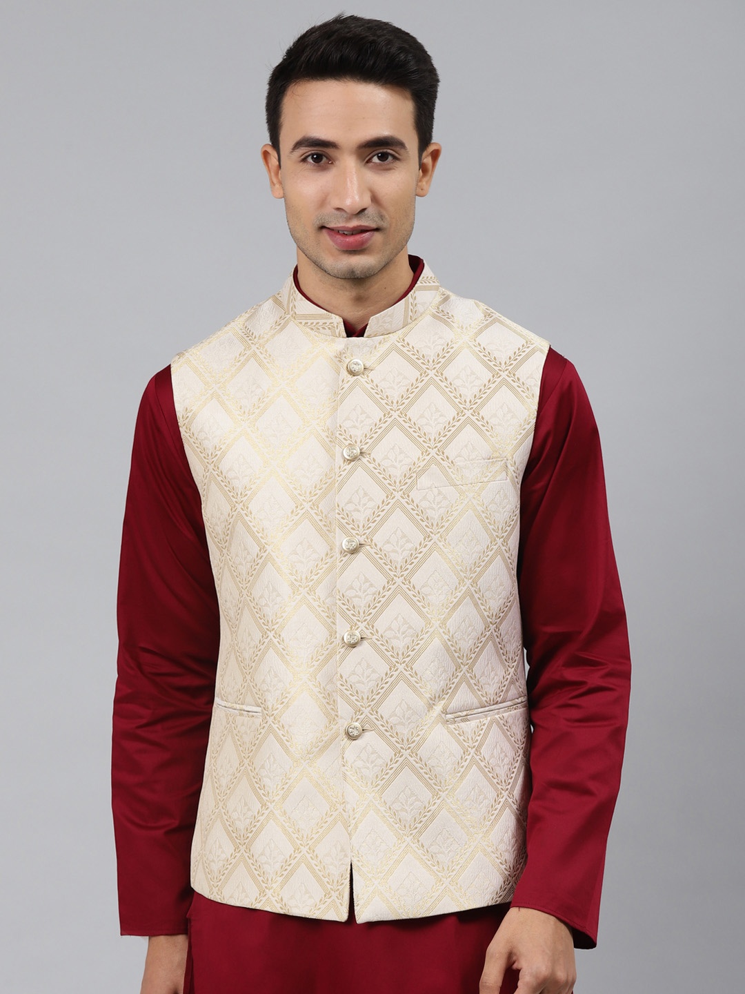 

MANQ Men White Woven Jaquard Silk Nehru Jacket, Cream