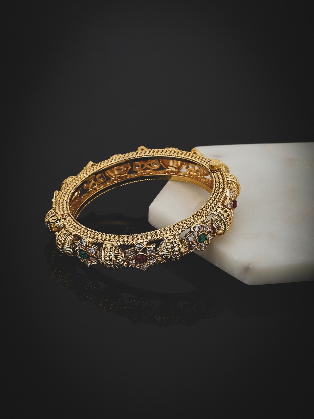 

KOLHA-BY CARLTON Gold-Plated Kundan Red & Green Stone-Studded Handcrafted Kada