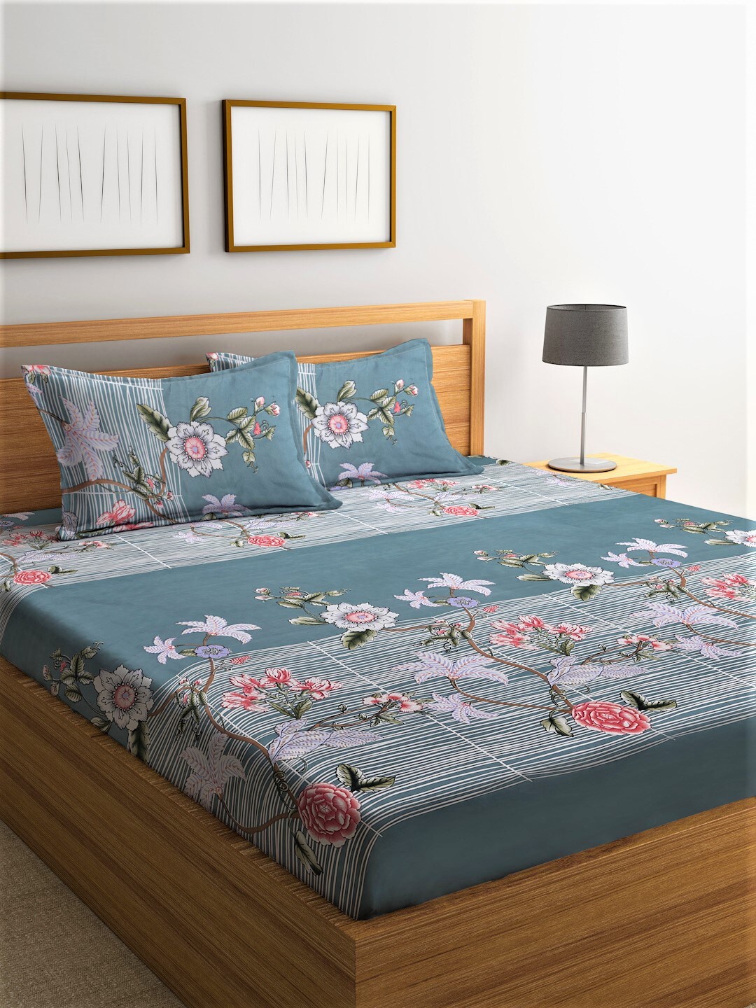 

Home Sizzler Sea Green & Pink Floral 144 TC Queen Bedsheet with 2 Pillow Covers