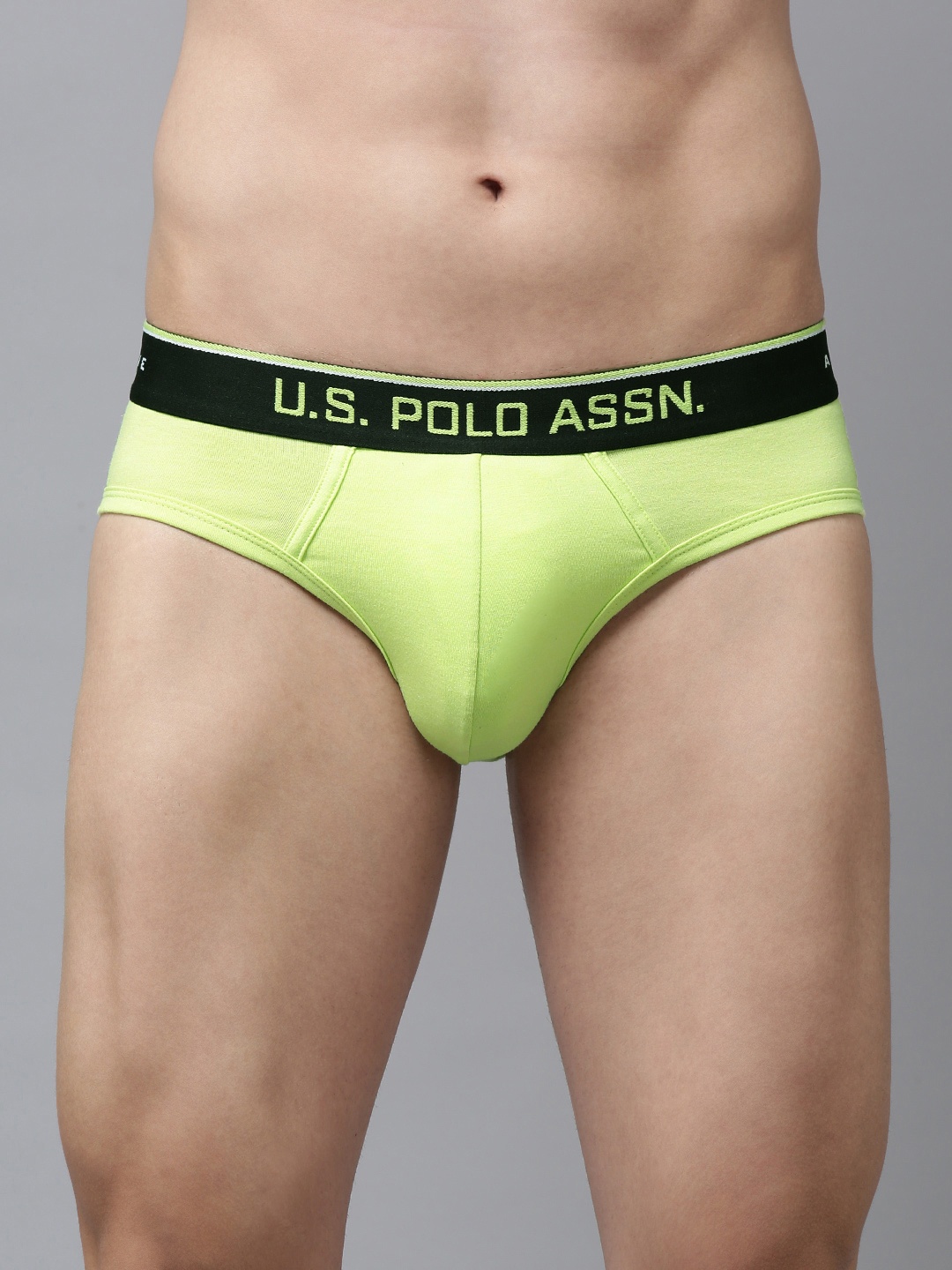 

U.S. Polo Assn. Men Lime Green Solid Low-Rise Knitted Coolmax Briefs I706-D01-PL