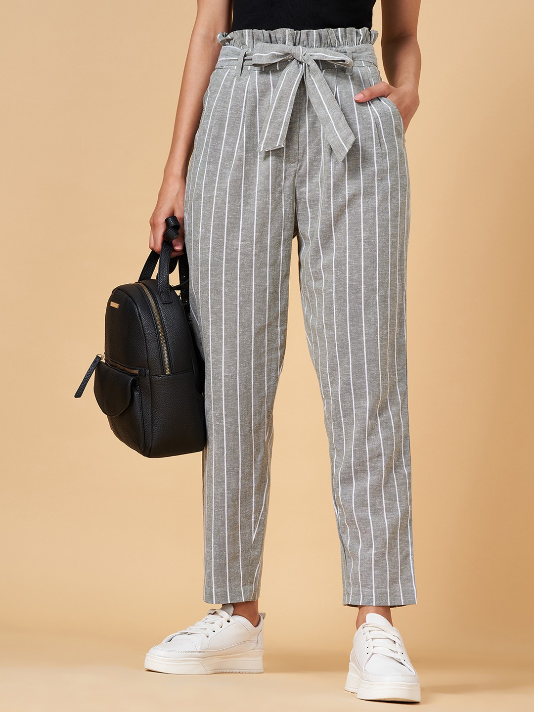 

People Women Green Striped High-Rise Pleated Trousers