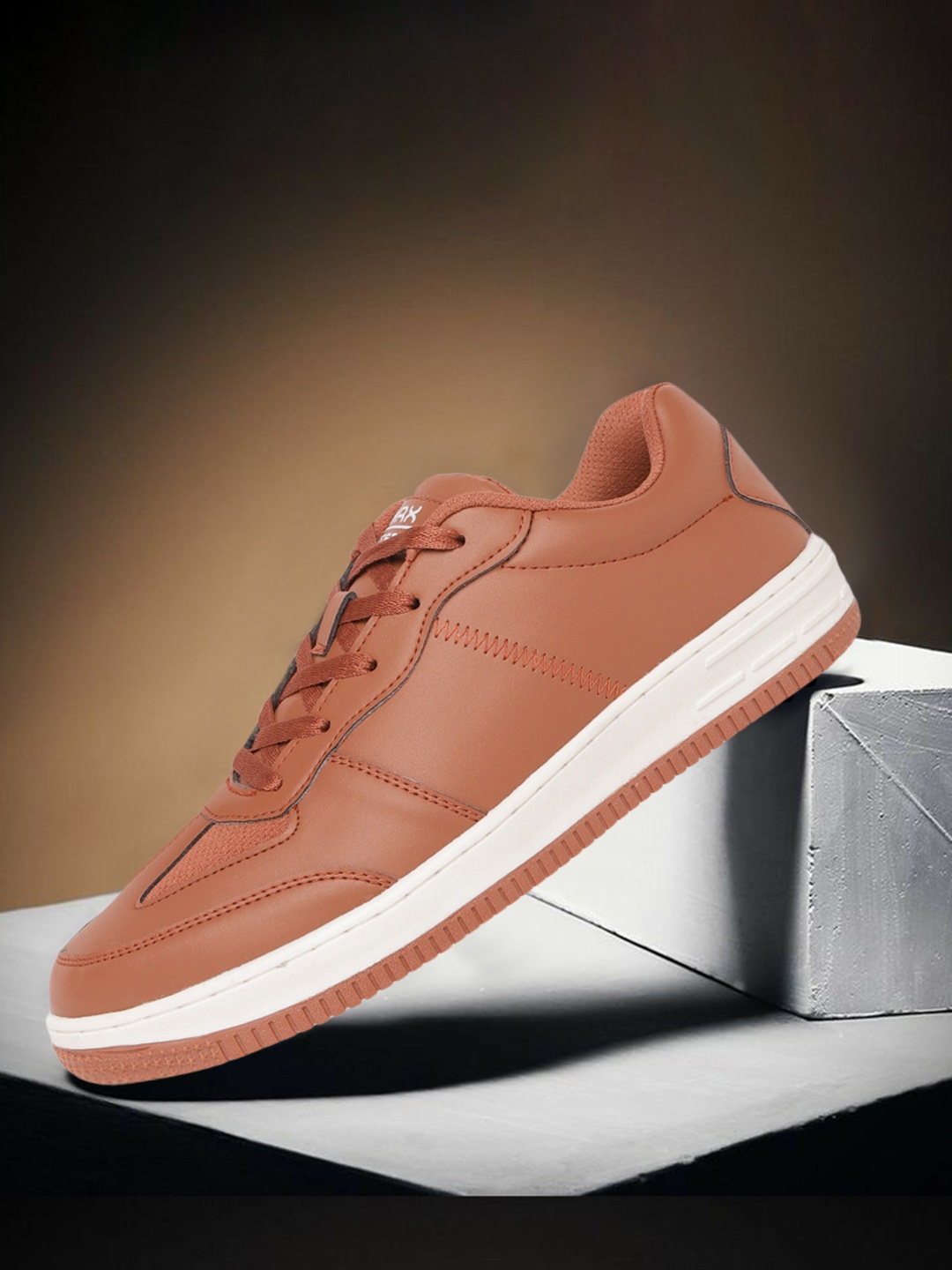 

HRX by Hrithik Roshan Men Tan Brown Solid Gamescape Sneakers