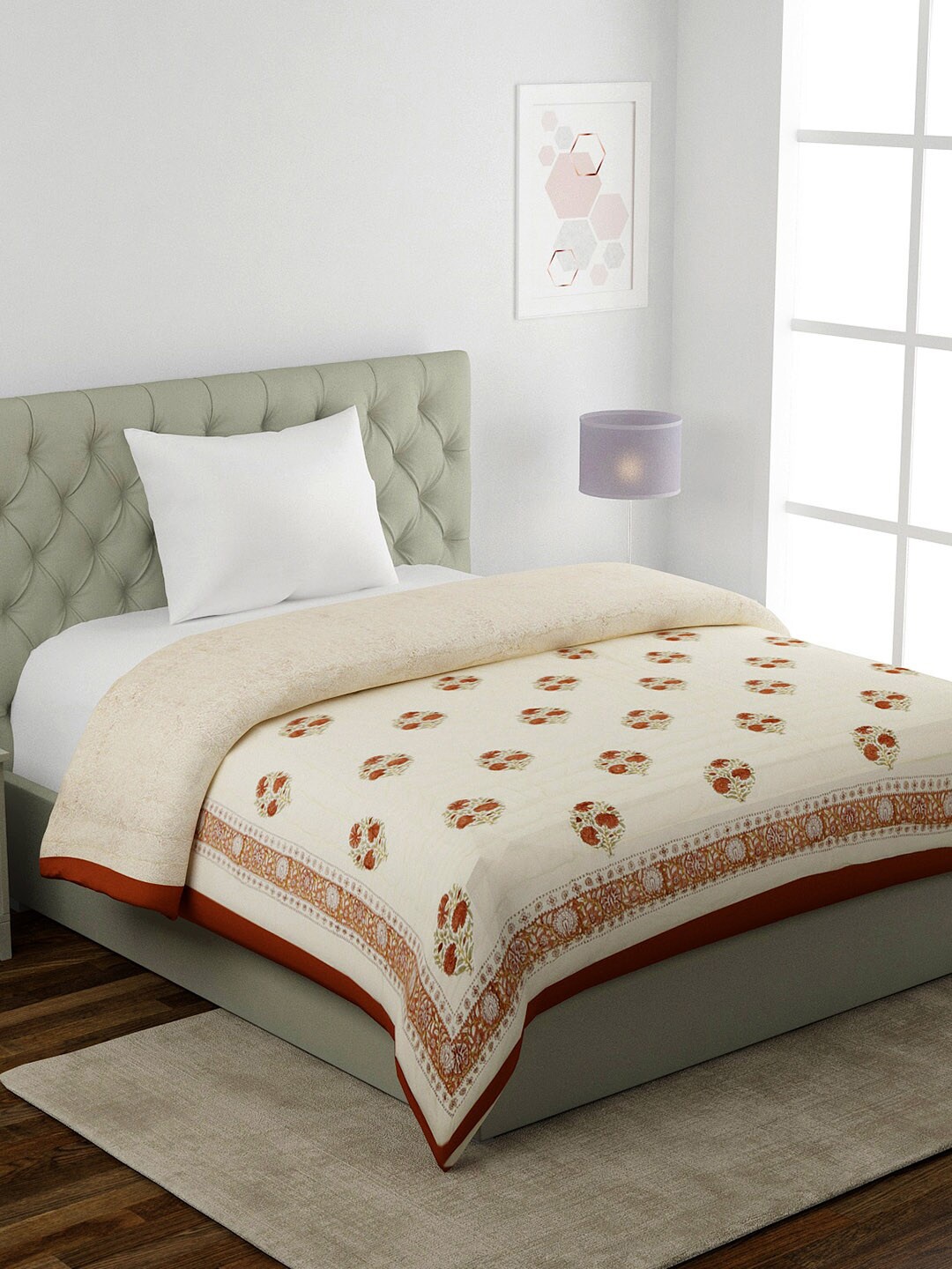 

Fabindia Cream-Coloured & Rust Floral Summer 400 GSM Single Bed Quilt