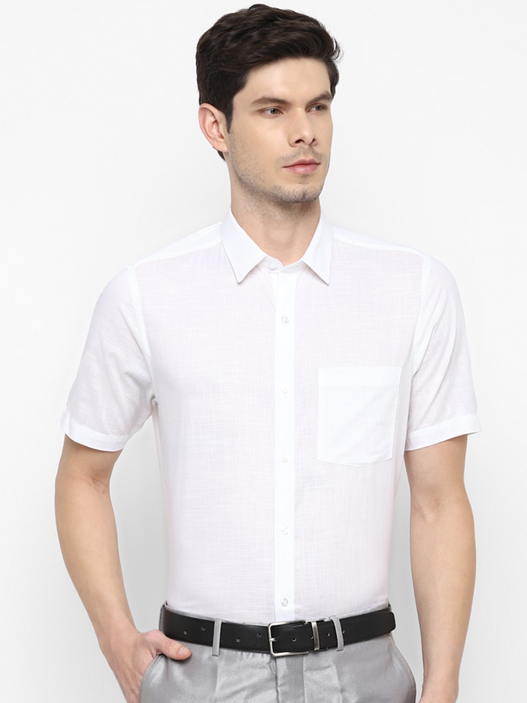 

Turtle Men White Opaque Formal Shirt