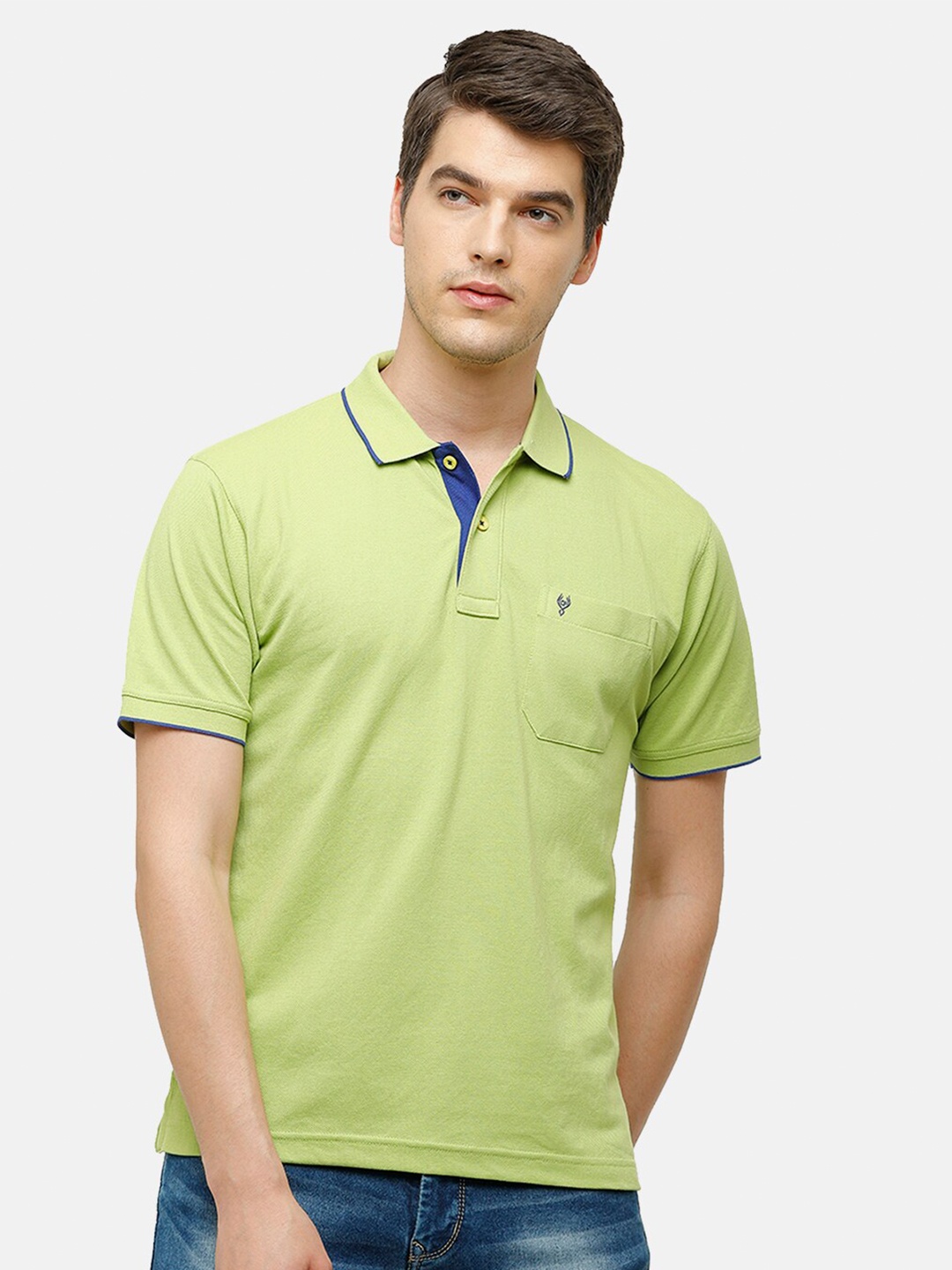 

Classic Polo Men Green Polo Collar T-shirt