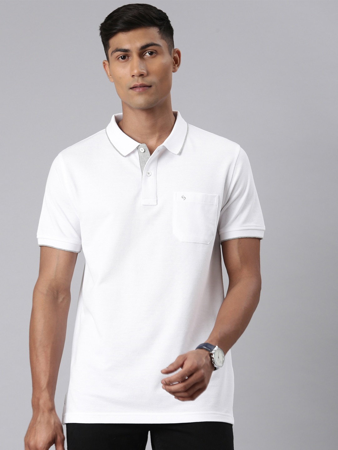 

Classic Polo Men White Polo Collar T-shirt