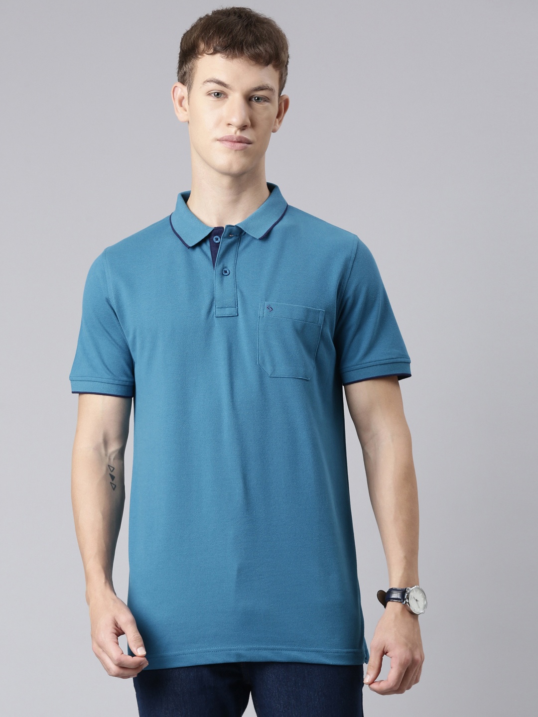 

Classic Polo Men Blue Polo Collar T-shirt