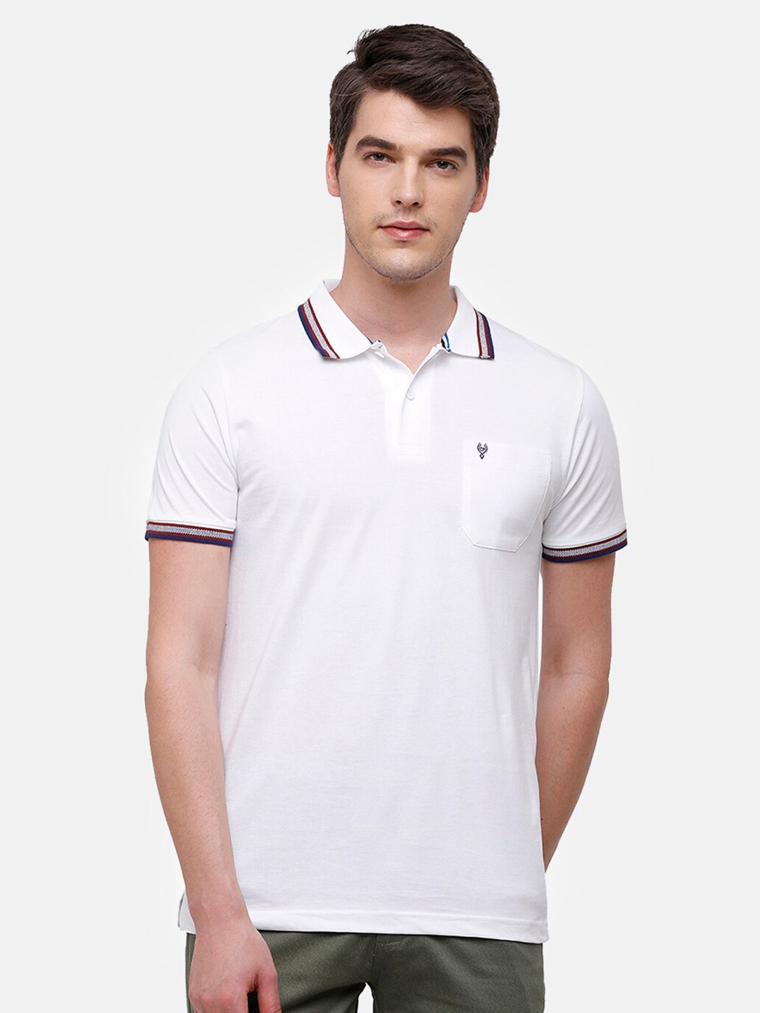 

Classic Polo Men White Polo Collar Slim Fit T-shirt