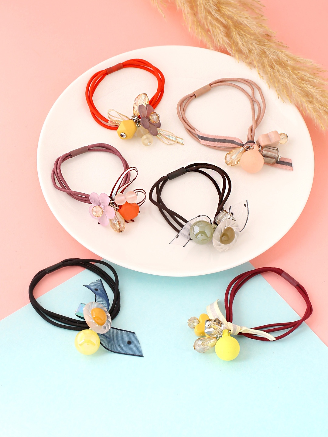 

Yellow Chimes Women Multicoloured Set of 6 Beaded Ponytail Holders, Multi