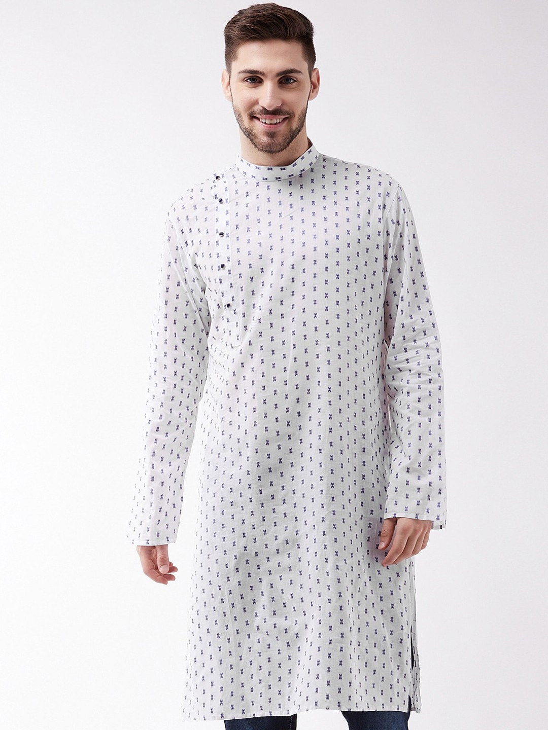 

VASTRAMAY Men White Flared Sleeves Jacquard Kurta