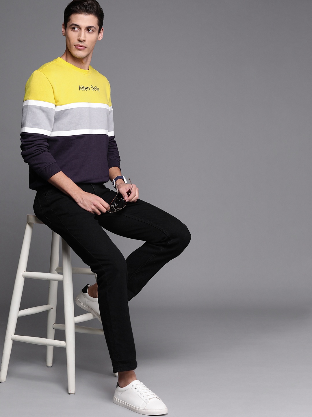 

Allen Solly Sport Men Yellow & Navy Blue Colourblocked Sweatshirt