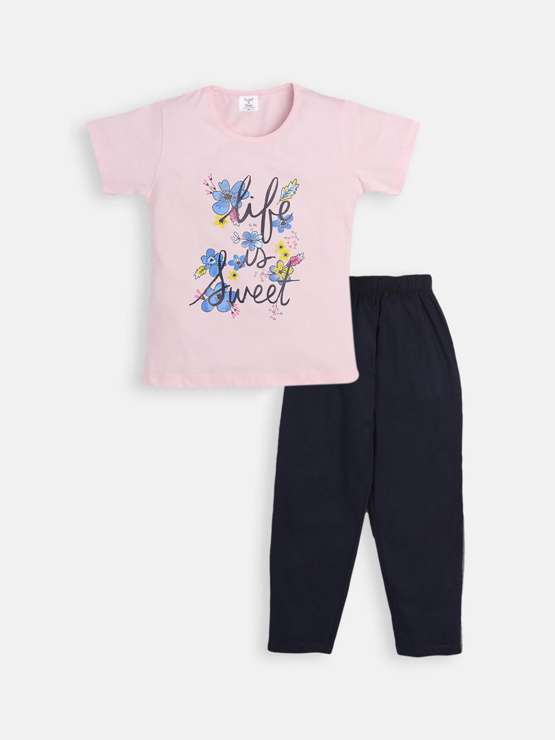 

Todd N Teen Girls Pink & Blue Cotton Printed Night suit