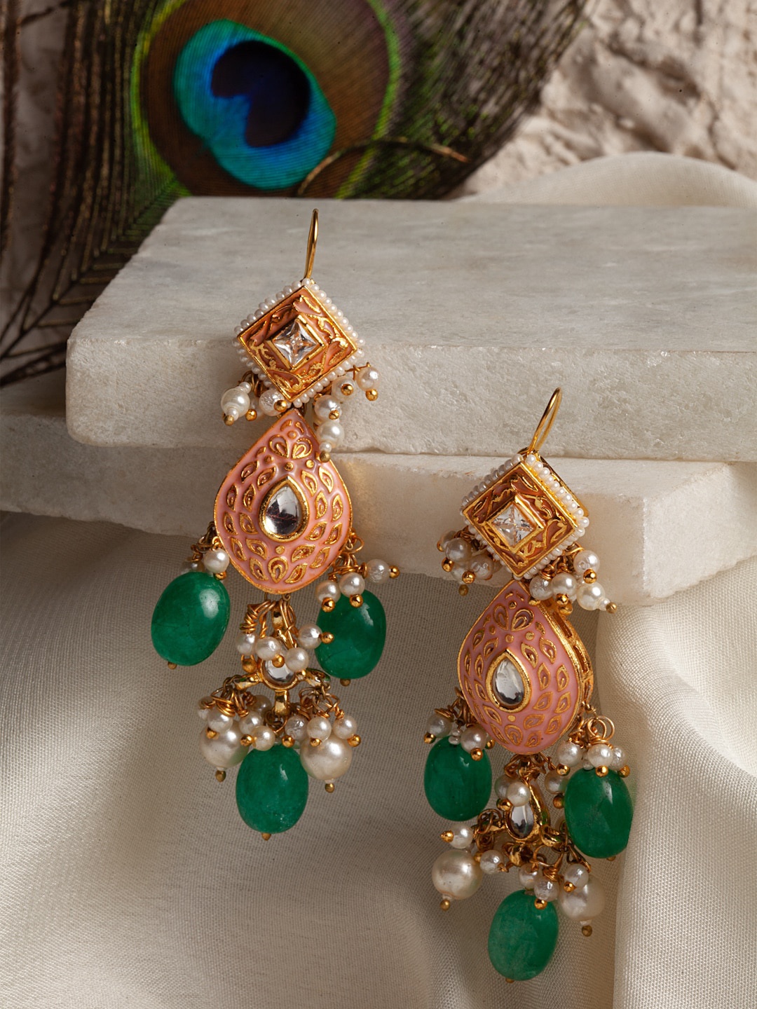 

DUGRISTYLE Peach & Green-Toned Gold-Plated Kundan Contemporary Drop Earrings