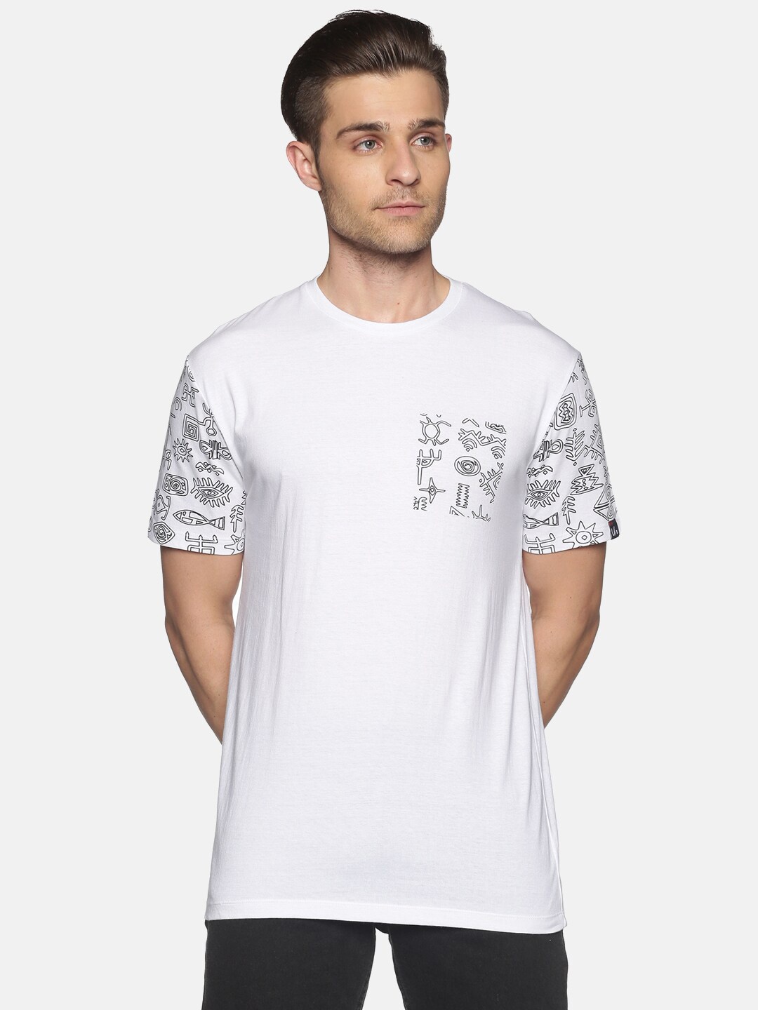 

UrGear Men White Printed T-shirt