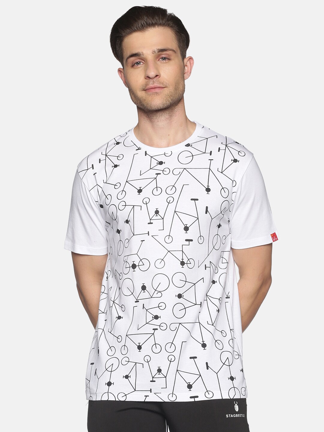 

UrGear Men White Printed Yoga T-shirt