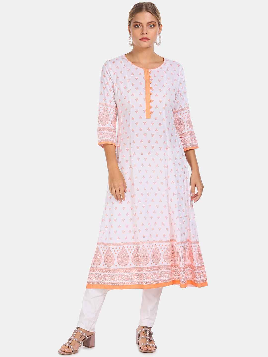 

Anahi Women White & Peach-Coloured Ethnic Motifs Printed Anarkali Kurta