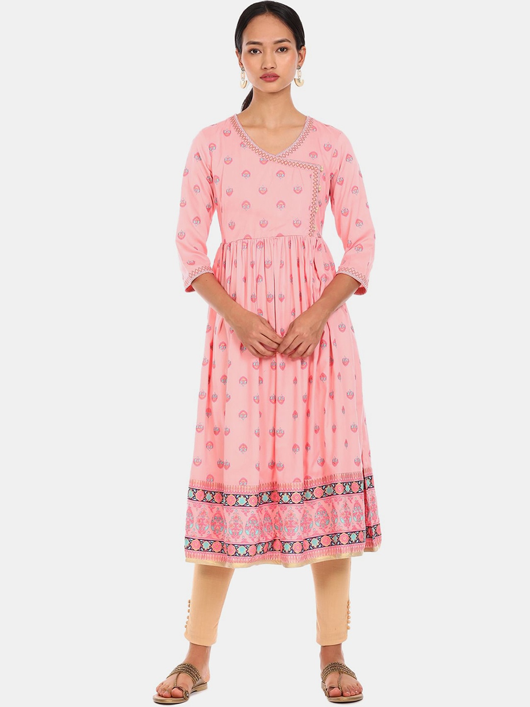 

Anahi Women Pink Ethnic Motifs Printed Anarkali Kurta