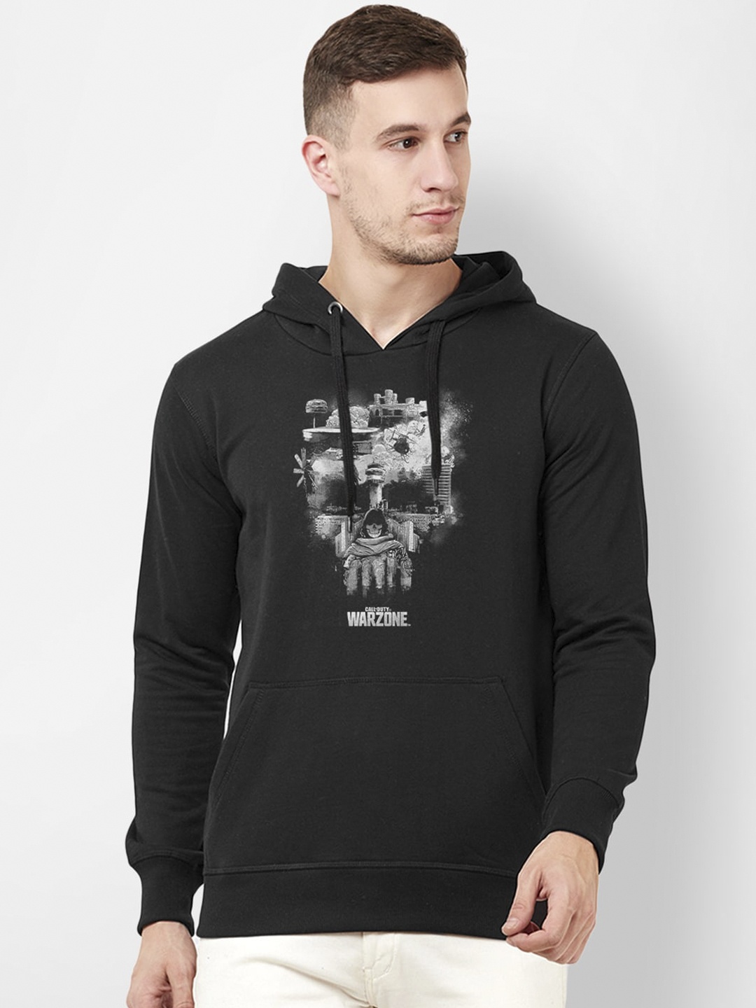 

Free Authority Men Black Call Of Duty Printed Hooded Sweatshirt