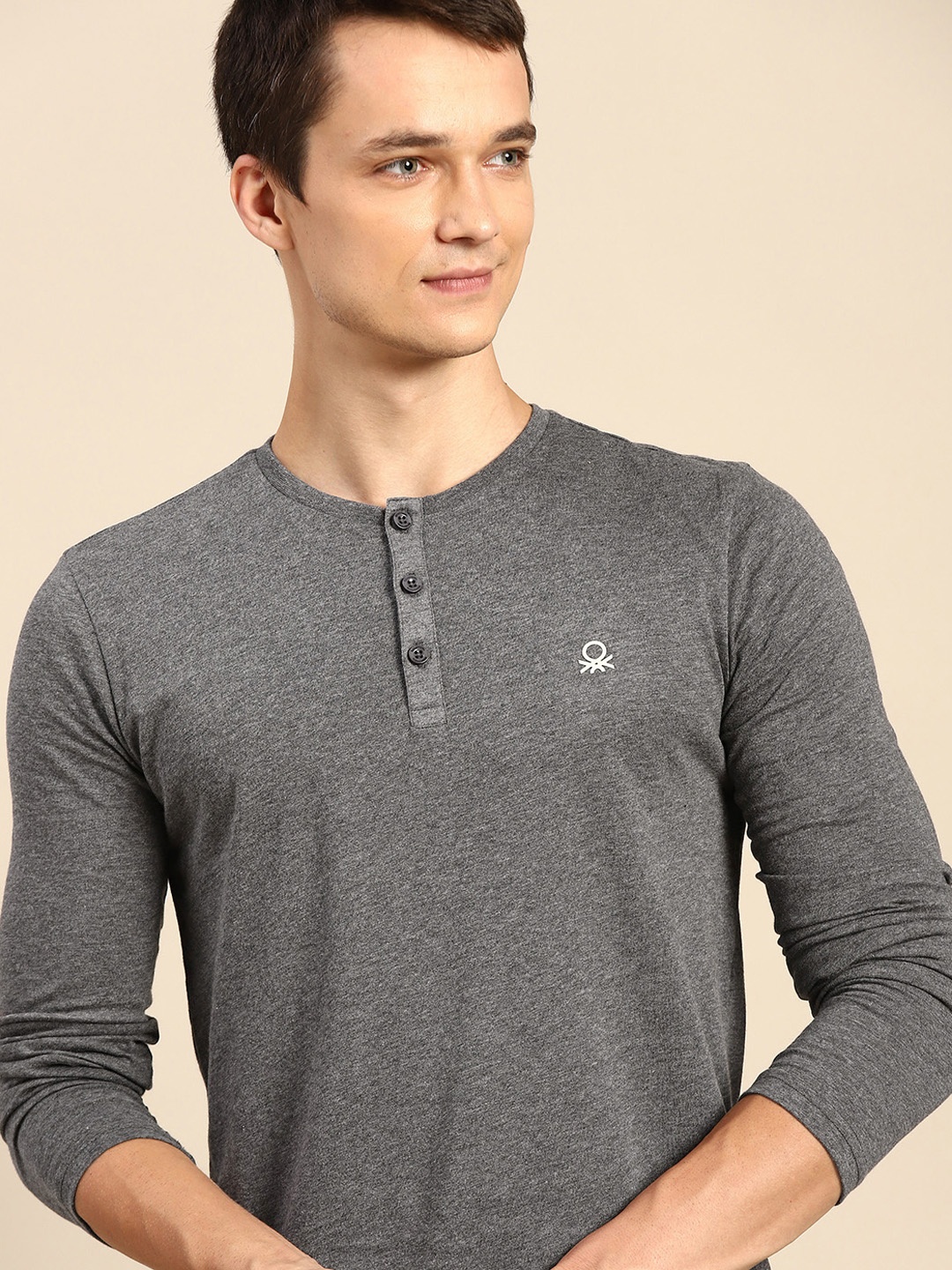 

United Colors of Benetton Men Charcoal Grey Henley Neck T-shirt